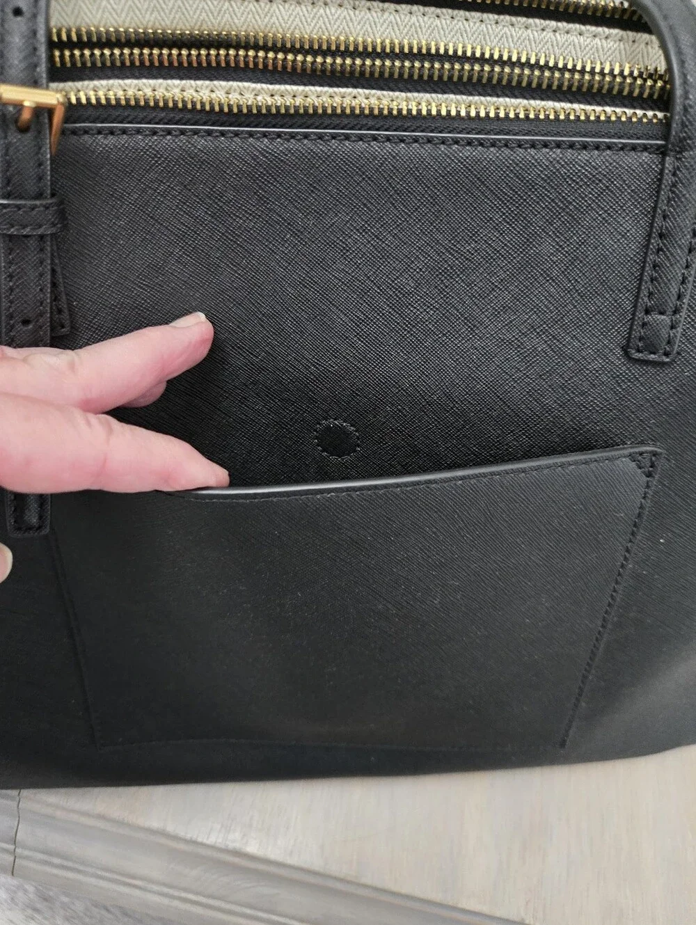 Tory Burch Emerson Black Leather Tote Gold Hardware Classic Work Bag